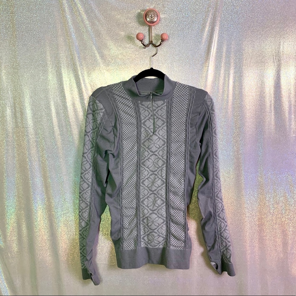 Athletic Essentials | Gray & White Pullover